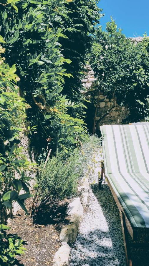 Rector'S Villa - Charming Retreat In Old Town With Jacuzzi In Private Courtyard Rab Town Exteriér fotografie
